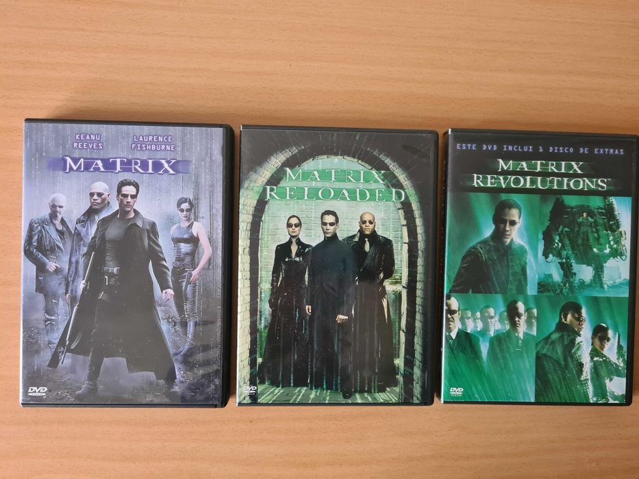 3 Filmes de "Matrix": "Matrix Revolutions" e "Matrix Reloaded" em DVD