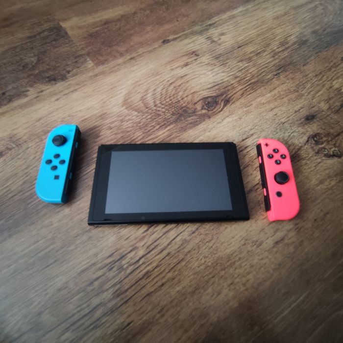 Nintendo Switch V2 64gb