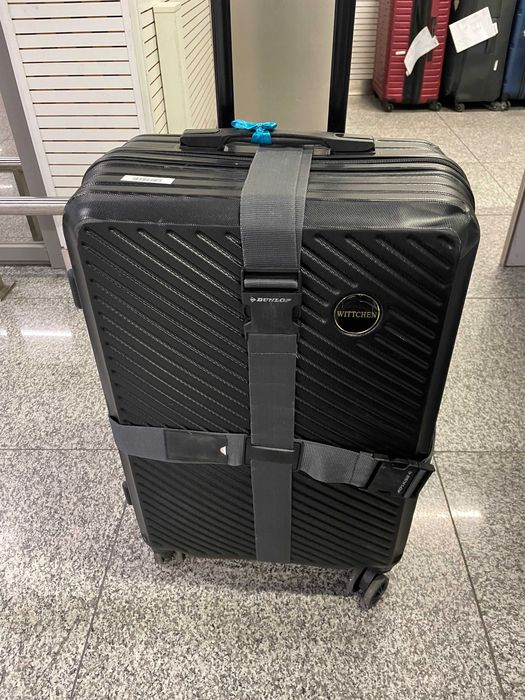 WALIZKA Wittchen uszkodzona