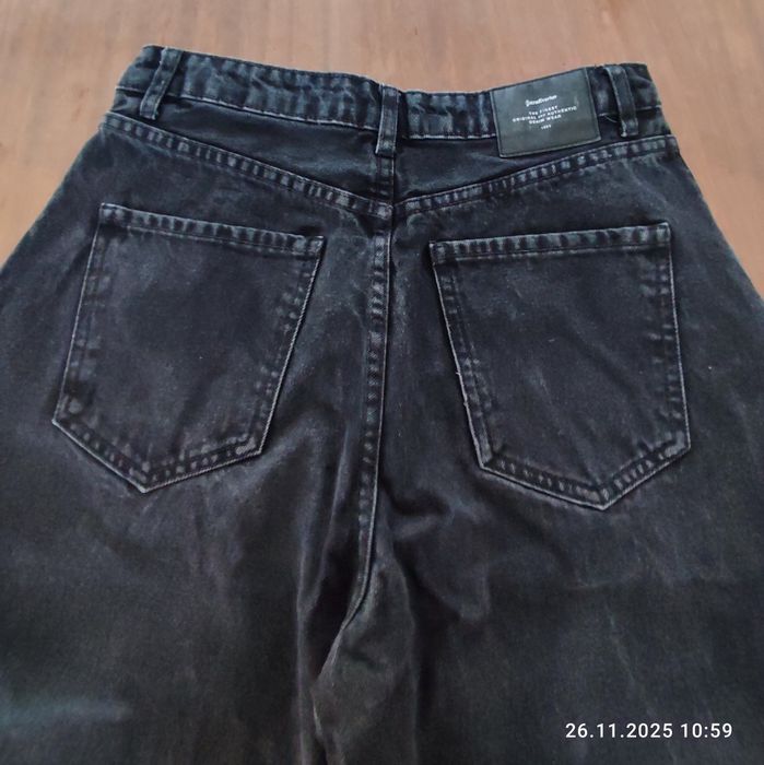 Чорні джинси МОМ