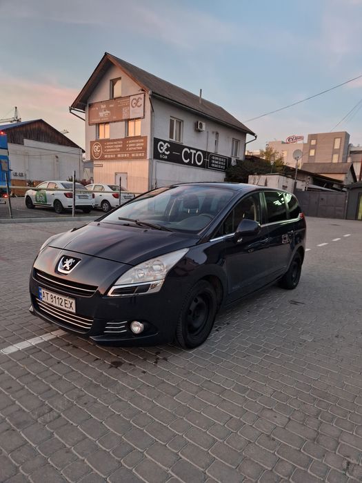 Продам Peugoet 5008