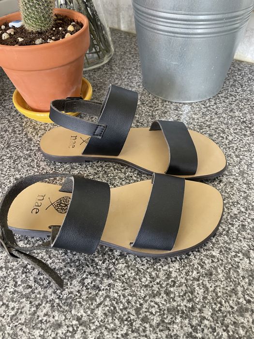 Sandalias rasas pretas NAE OXIA 36