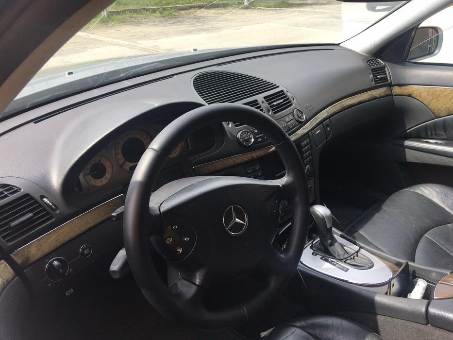 Mercedes-Benz w211 E270 (177) 2003 Avangarde