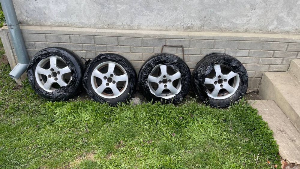 Титани р14 4х100 з літньою резиною