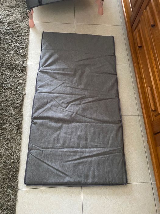 Cama de criança/bébé portátil