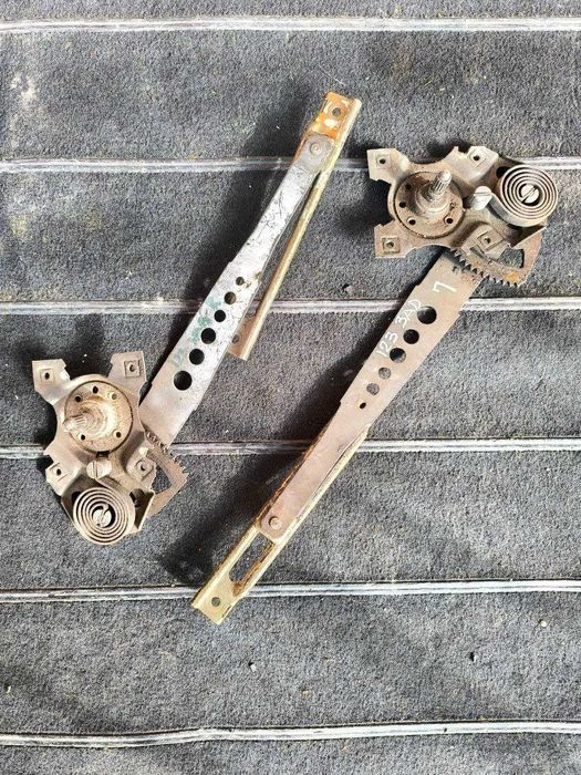 Склопідйомники Mercedes W123 1976-1985 передні задні