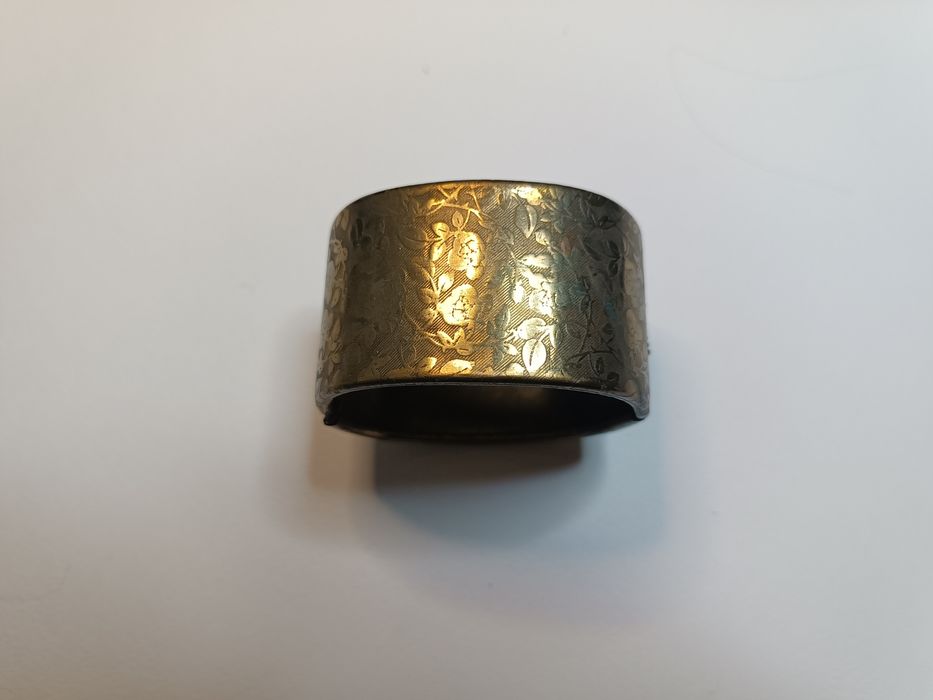 Bransoletka metalowa