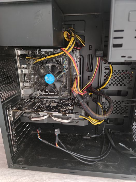 Компьютер Xeon ( аналог core i5)