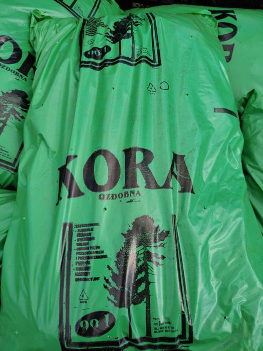 Kora  ozdobna  90 L