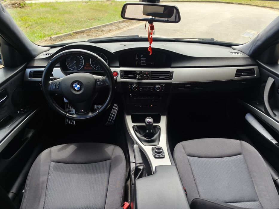 BMW 318D E91 TOURING pack M