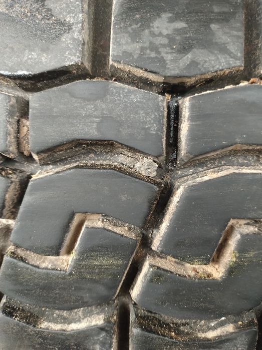 Opony , opona , Bridgestone , 275/80 R 22.5