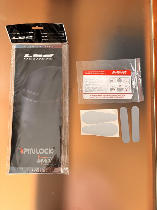 Capacete LS2 Vector II Carbon