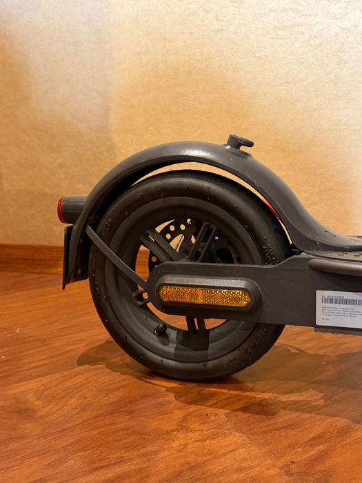 Самокат Mi Electric Scooter Pro 2
