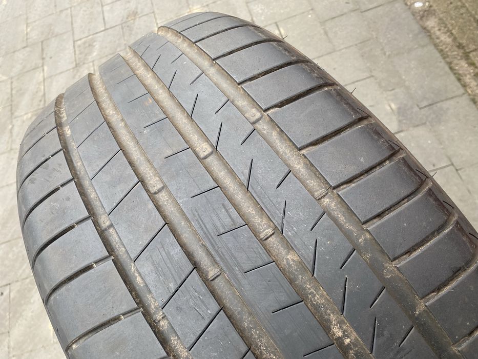 Opony letnie Bridgestone Turanza T005 285/35 R22 2szt. 2021/23r. 7mm