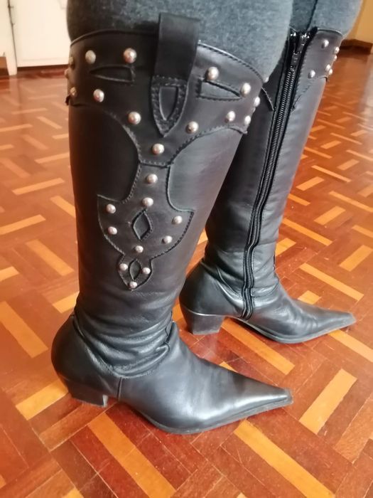 Botas Texanas com tachas