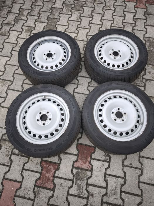 Opony zimowe 215/55/17