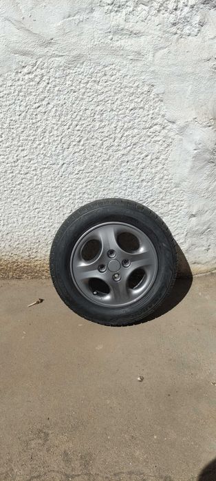 Jantes 13 pintadas de novo em cinza rato  tuingo pneus novos