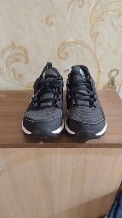 Кросівки жіночі Adidas Terrex Agravic
