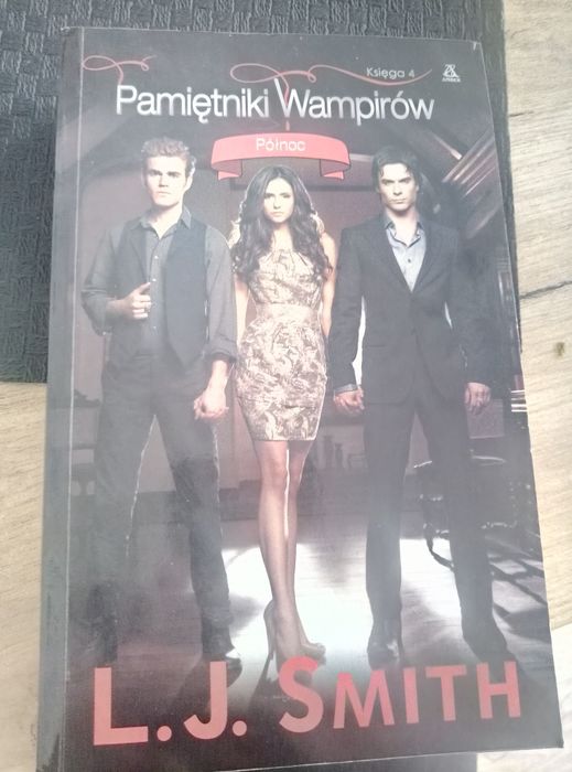 L.J.Smith. seria Pamiętniki Wampirów 4szt.