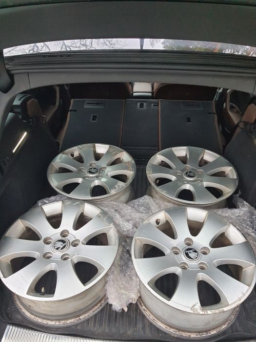 Диски R16 skoda superb 5*112, 7J, ЕТ45