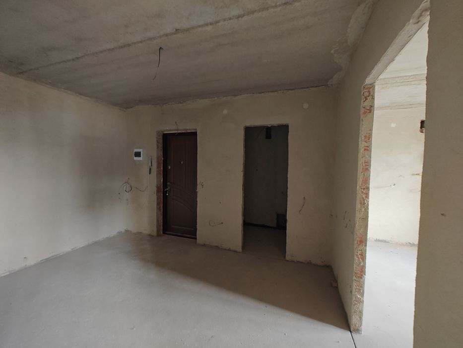 Продаж 3 кім. Сира. Цегляний будинок.  4 поверх