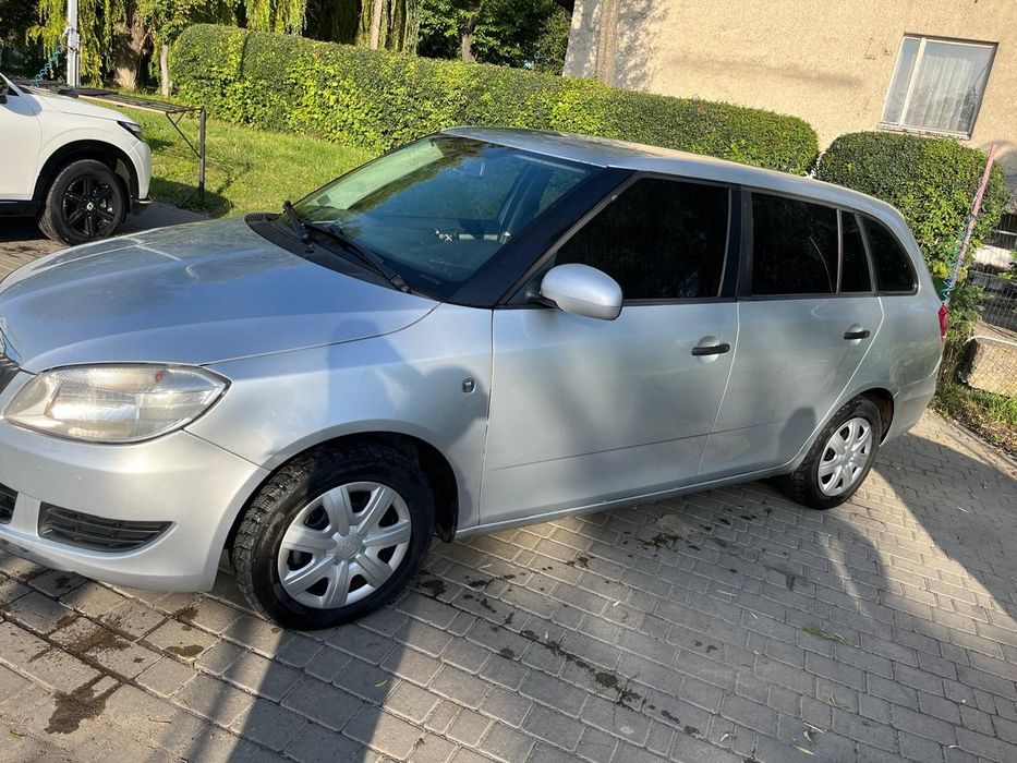 Продам авто шкода фабія 2013рік 1.2 бензин газ