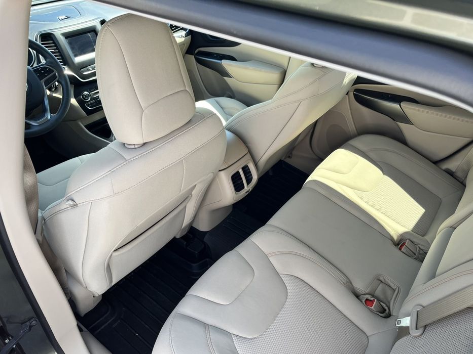 Jeep Cherokee 2019