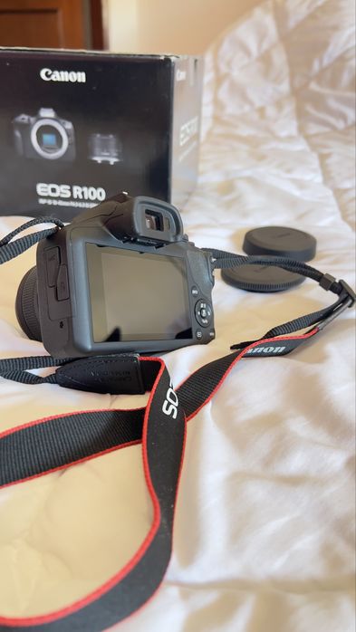 Canon EOS R100 + objetiva 18-45mm — Como nova