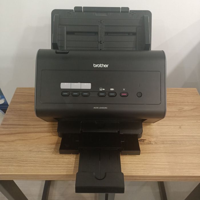 Skaner dokumentów Brother ADS-2400N
