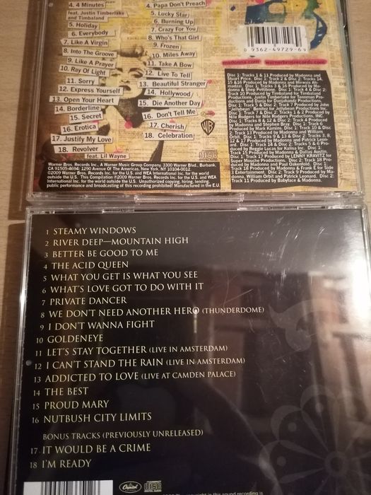Vários CDs de música