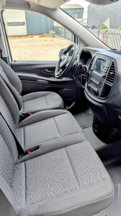 Mercedes-Benz eVito 66 kWh | 2024 | 21.130 km | Carregamento Rápido