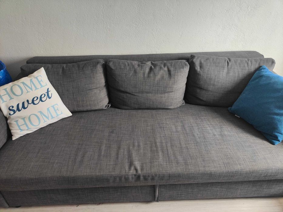 Sofá Cama 3 lugares IKEA Friheten