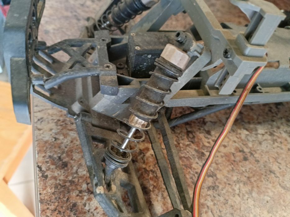 Podwozie RC modelu zdalnie sterowanego