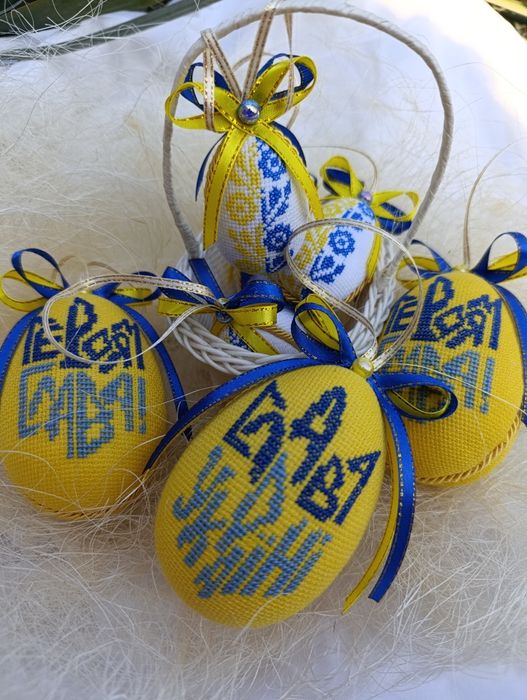 Писанки, великодній декор