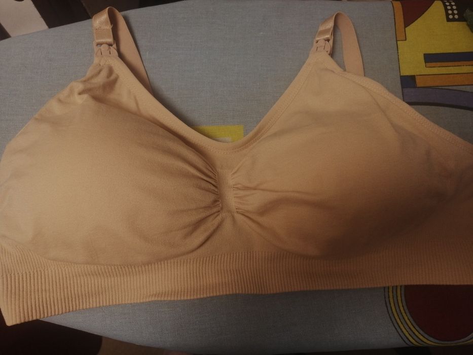 Бюстгалтер для годування.