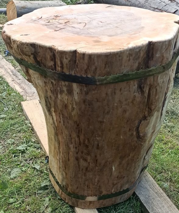 Бревно,колода,пень карпатського дерева,БУК,ДУБ,ЯСЕН,діаметр від 30до90