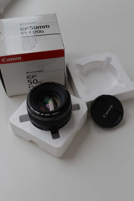 Об'єктив Canon EF 50 1.4, в захисному фільтрі