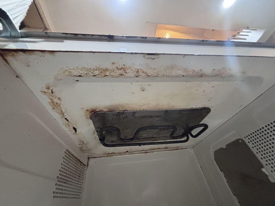 Microondas Whirlpool a funcionar