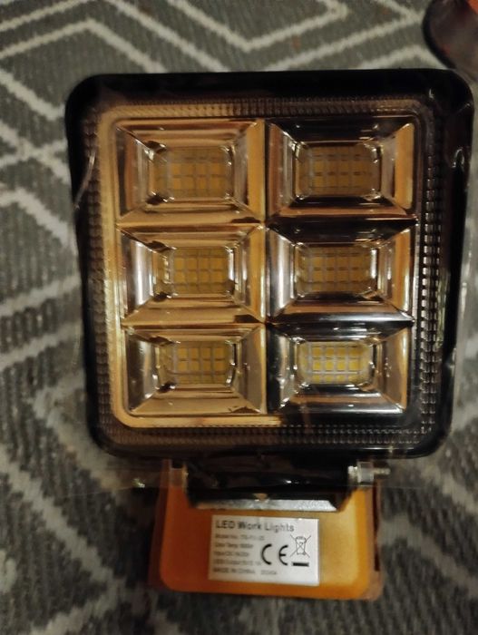 Lampa robocza halogen LED do Dewalt 18-20V