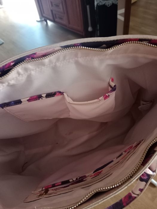 Duża torebka w kwiaty