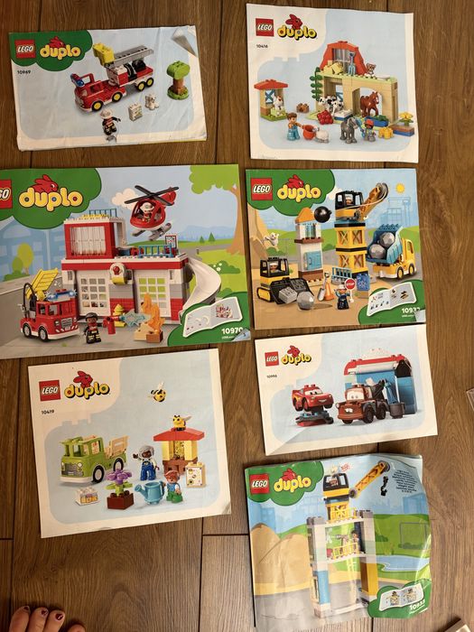 Lego Duplo дитячий майданчик.
