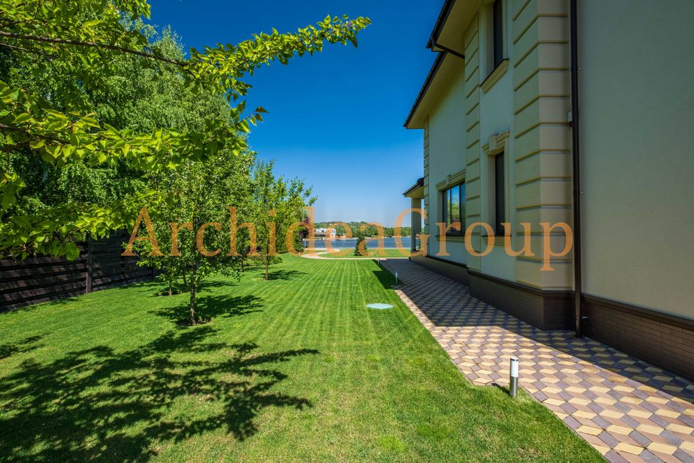 Неперевершений 2-х пов будинок 462 м2 в КМ Хутір Ясний, Ходосівка