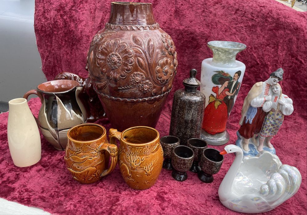 Різні вироби Майоліка, Опішня, Буди