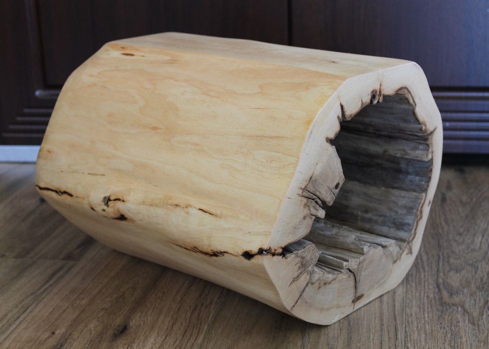 Kwietnik z pnia olchowego