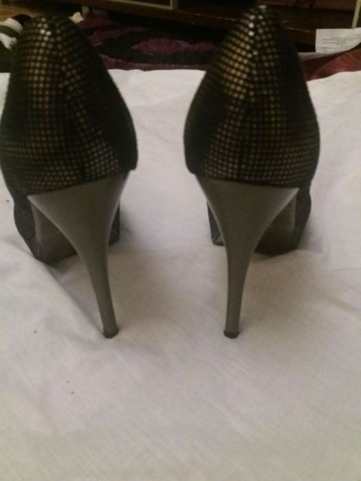 Blink Szpilki na platformie błyszczą polyskuja w świetle rozm 39