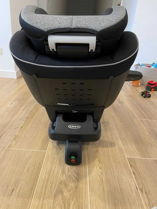 Fotelik samochodowy Graco Ascent (0-19 kg/40-105cm) czarny IDEALNY