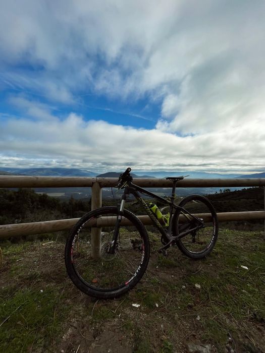 Santa Cruz Higball  Troco por Gravel carbono