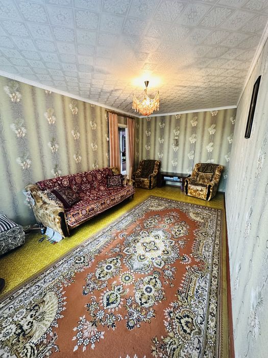 3-х кімнатна квартира по вулиці Станіслава Прошенка
