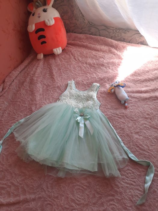 Нарядна сукня на 7 років