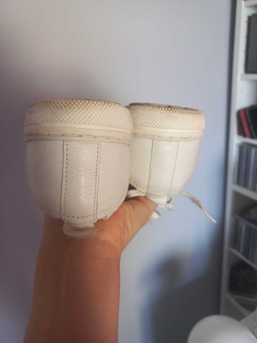 Snakersy sneakersy mokasyny lasocki biale skora typ kazar dkny